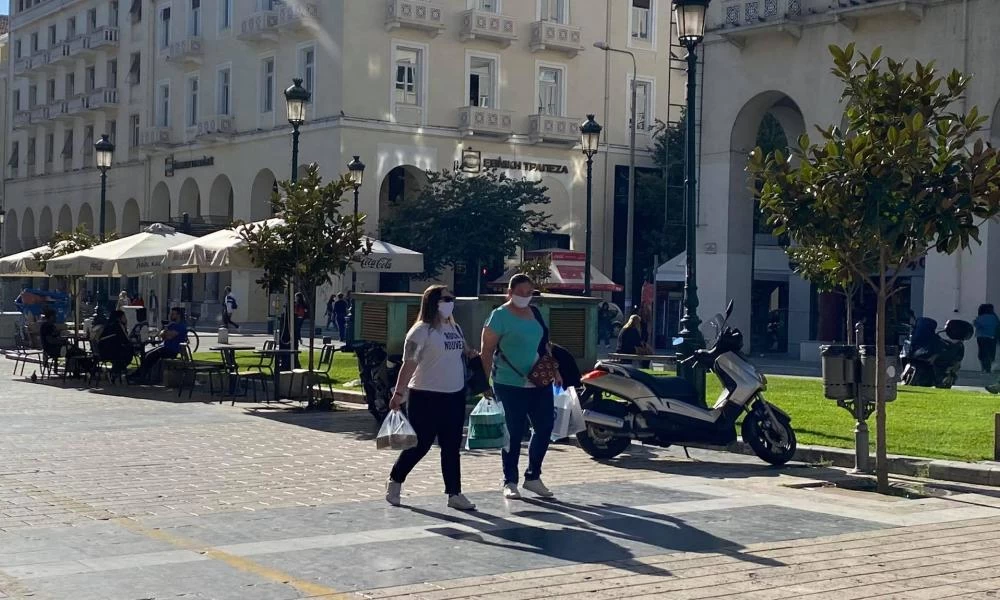 Lockdown στη Θεσσαλονίκη: "Ξύπνησαν" μνήμες του περασμένου Φθινοπώρου-Κλειστά μαγαζιά και άδειοι δρόμοι